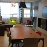 De Standing Bord De Malo Apartman