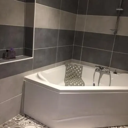 아파트 De Standing Bord De Malo