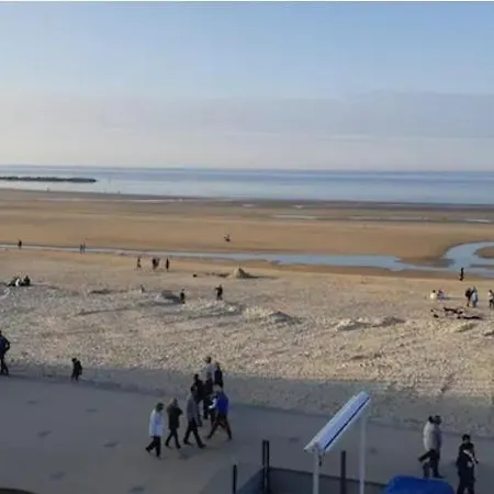 De Standing Bord De Malo アパート